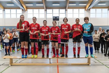 Bild 50 - C-Juniorinnen 3 Loewinnen Cup